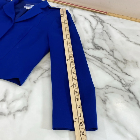 Pendleton Blazer Jacket Womens Size 10 Blue‎ Vintage Wool Gold Button Cropped - Picture 9 of 10